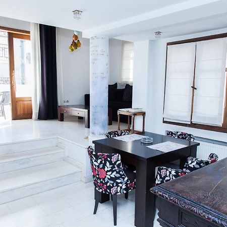 Unique Apt W/ Veranda Walking Distance To Sites Athens Exterior photo